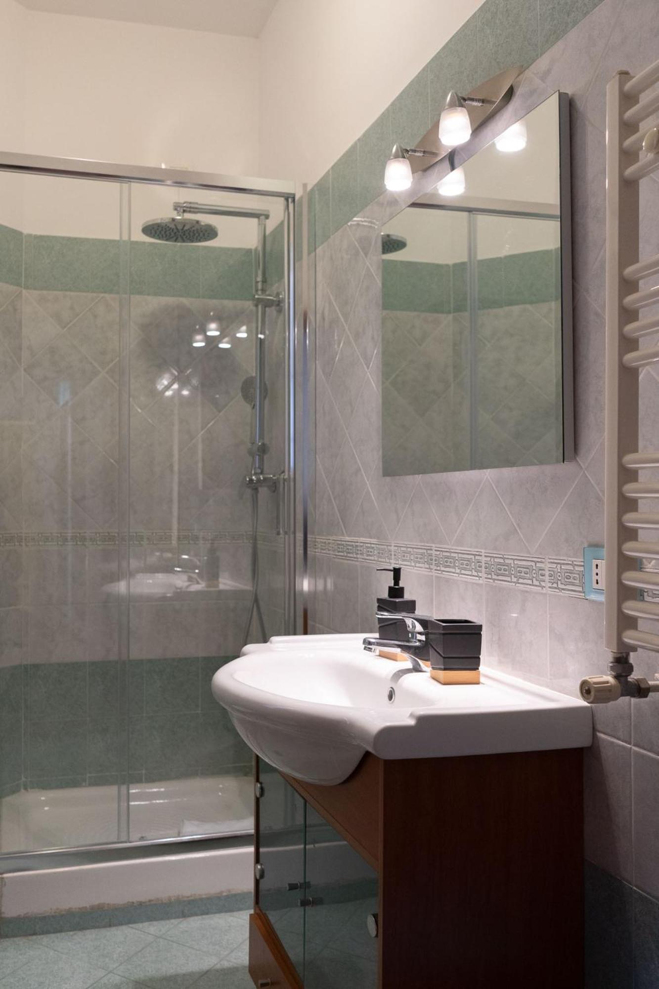 Apartamento Rossovino A *